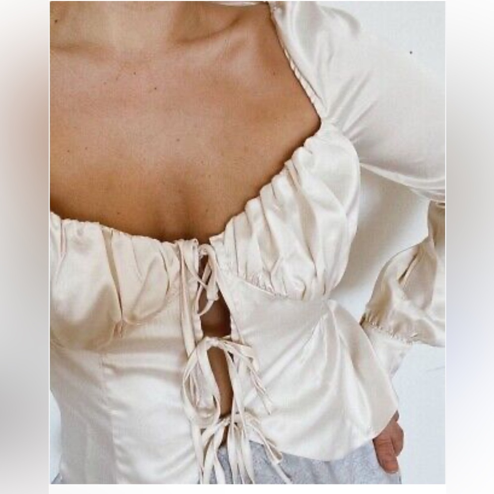 Majorelle Waldorf Revolve Silky Bow Tie Long Sleeve Blouse Top SZ XSmall…